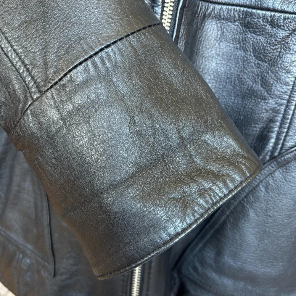 Wilsons Leather Black Zip Front Jacket Women’s Medium Genuine Leather Classic M